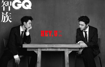 Картинка мужчины wang+yi+bo актер стол