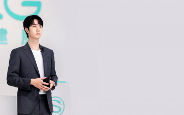 Картинка мужчины wang+yi+bo актер костюм