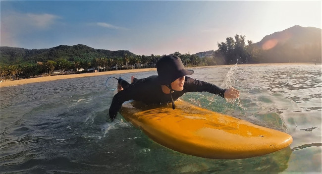 Обои картинки фото мужчины, xiao zhan, актер, серф, панама