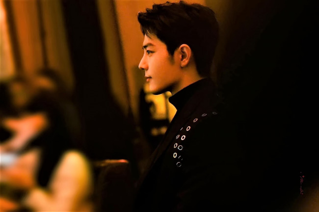 Обои картинки фото мужчины, xiao zhan, актер, пиджак, профиль