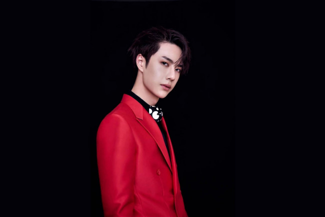 Обои картинки фото мужчины, wang yi bo, актер, пиджак