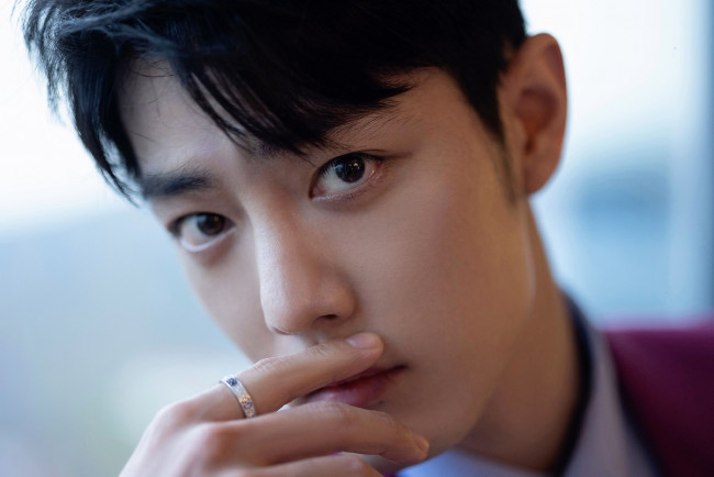 Обои картинки фото мужчины, xiao zhan, актер, пиджак, лицо, кольцо