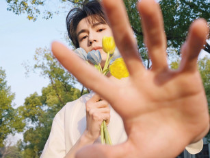 Картинка мужчины zhang+ling+he чжан лин хэ