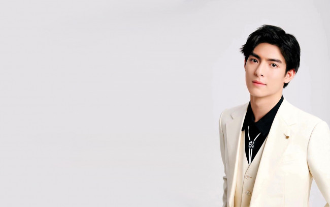 Обои картинки фото мужчины, wang hao xuan, актер, костюм