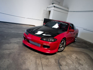 Картинка автомобили nissan datsun