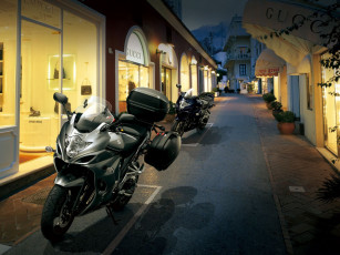 Картинка мотоциклы suzuki