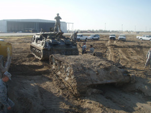 Картинка техника военная бронетехника