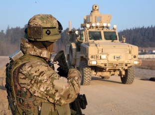 Картинка техника военная