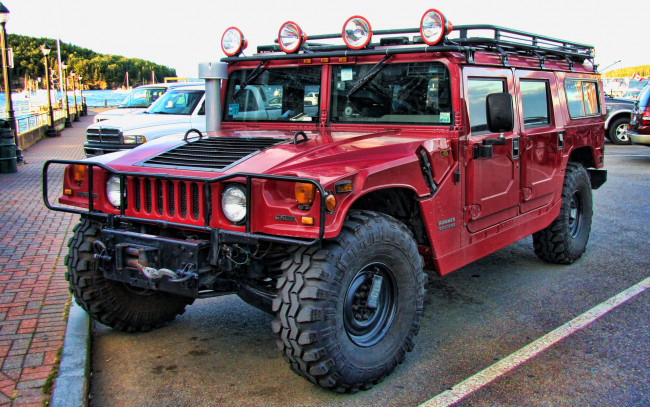 Обои картинки фото hummer, автомобили, выставки и уличные фото, красный, джип