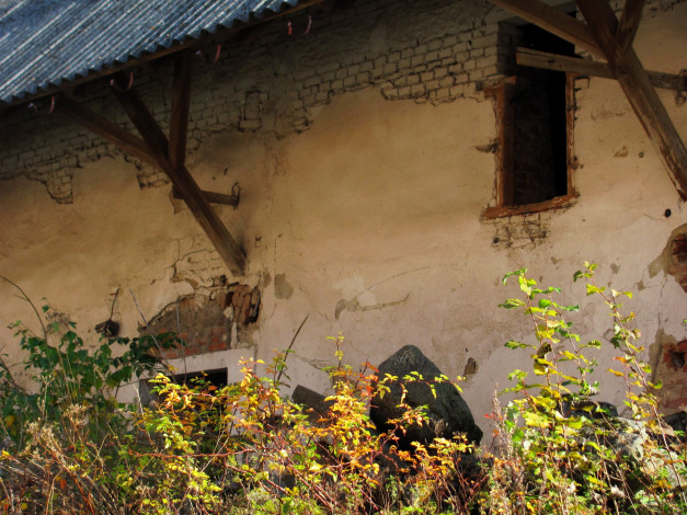 Обои картинки фото разное, развалины,  руины,  металлолом, старое, здание