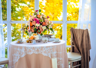 Картинка еда сервировка свечи букет физалис стол