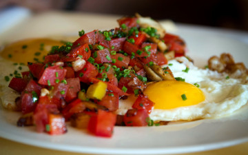 Картинка еда Яичные+блюда овощи глазунья