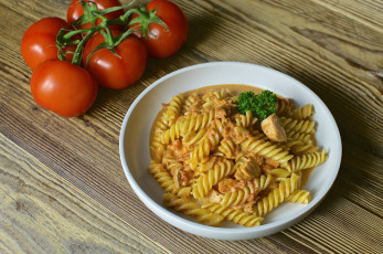 Картинка еда разное снедь макароны помидоры томаты