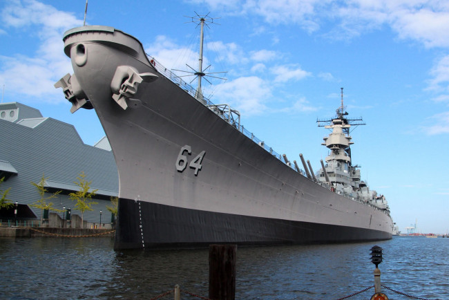 Обои картинки фото uss wisconsin, корабли, крейсеры,  линкоры,  эсминцы, вмф