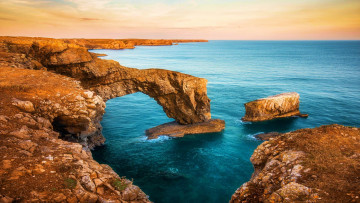 Картинка the+green+bridge+of+wales pembrokeshire uk природа побережье the green bridge of wales