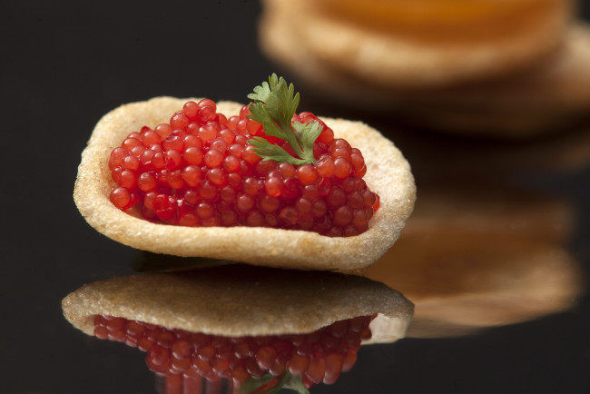 Обои картинки фото еда, икра, красная, деликатес