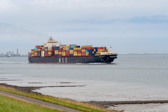 обоя корабли, грузовые суда, контейнеровоз