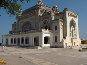 Картинка города исторические архитектурные памятники