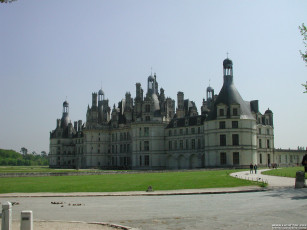 Картинка города замки луары франция