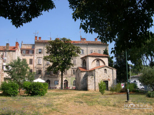 Картинка города здания дома