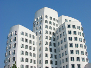 Картинка города здания дома