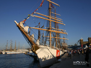 Картинка корабли парусники