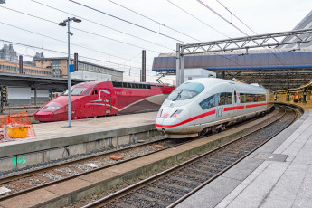 Картинка техника поезда рельсы локомотив состав