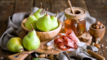 Картинка еда разное груши мед ветчина орехи