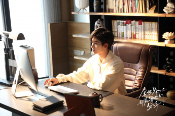 Картинка кино+фильмы to+ship+someone весь мир ждёт когда вы расстанетесь to ship someone