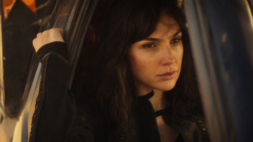 Картинка heart+of+stone+ +2023+ кино+фильмы -unknown+ другое каменное сердце боевик триллер криминал галь гадот gal gadot rachel stone рэйчел стоун