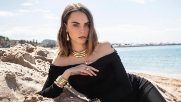 Картинка cara+delevingne+photosession+2024 девушки cara+delevingne кара делевинь супермодель актриса украшeниe брюнeтка пoбeрeжьe