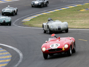 Картинка спорт автоспорт