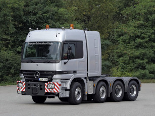 Картинка автомобили mercedes trucks грузовик