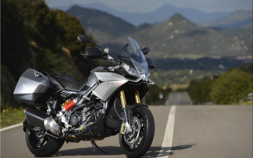 Картинка мотоциклы aprilia caponord 1200