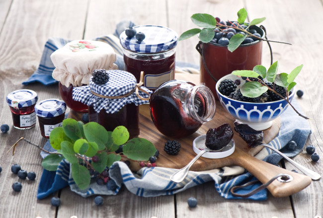 Обои картинки фото еда, мёд,  варенье,  повидло,  джем, голубика, ежевика, джем