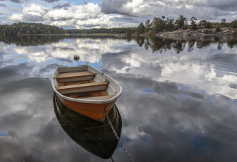 Картинка корабли лодки +шлюпки река лес