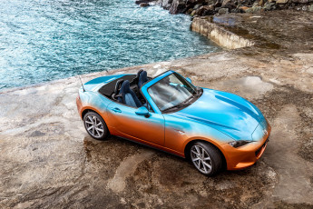 Картинка автомобили mazda