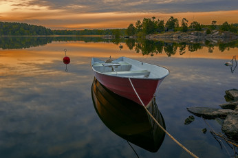 Картинка корабли лодки +шлюпки река лес