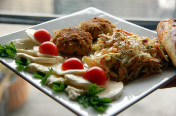 Картинка еда вторые+блюда салат котлеты помидоры