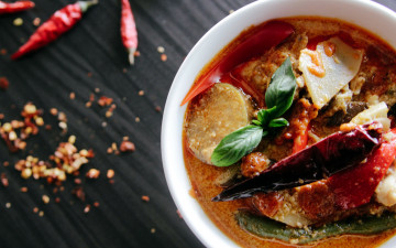 Картинка еда первые+блюда острый перчик базилик густой