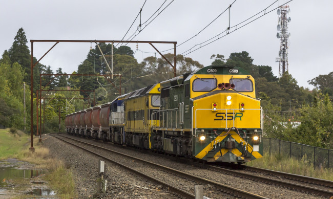 Обои картинки фото техника, электровозы, локомотив, состав