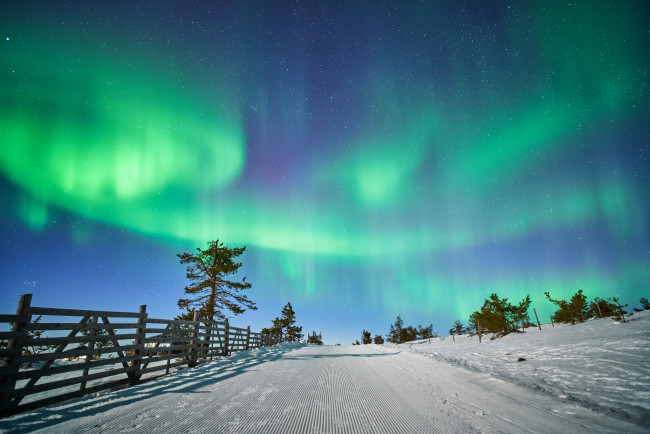 Обои картинки фото природа, северное сияние, сполохи, ночь