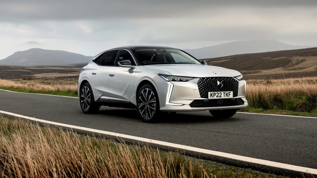 Обои картинки фото ds 4 e-tense rivoli, автомобили, citroen, ds, белый, дорога