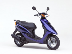 Картинка мотоциклы мотороллеры