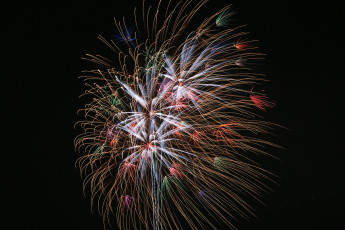 Картинка разное салюты фейерверки салют