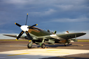 Картинка supermarine spitfire авиация боевые самолёты история экспонат истребитель