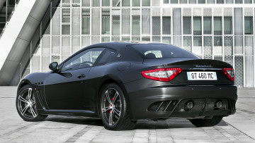 Картинка maserati granturismo автомобили s p a элитные эксклюзивные италия