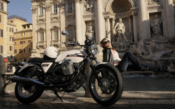 Картинка мотоциклы мото девушкой мотоцикл девушка скульптуры