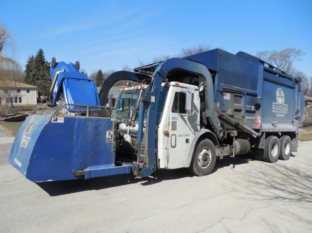 Обои картинки фото автомобили, мусоровозы, мусорщик