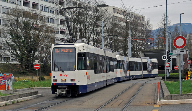 Обои картинки фото техника, трамваи, транспорт, рельсы, трамвай